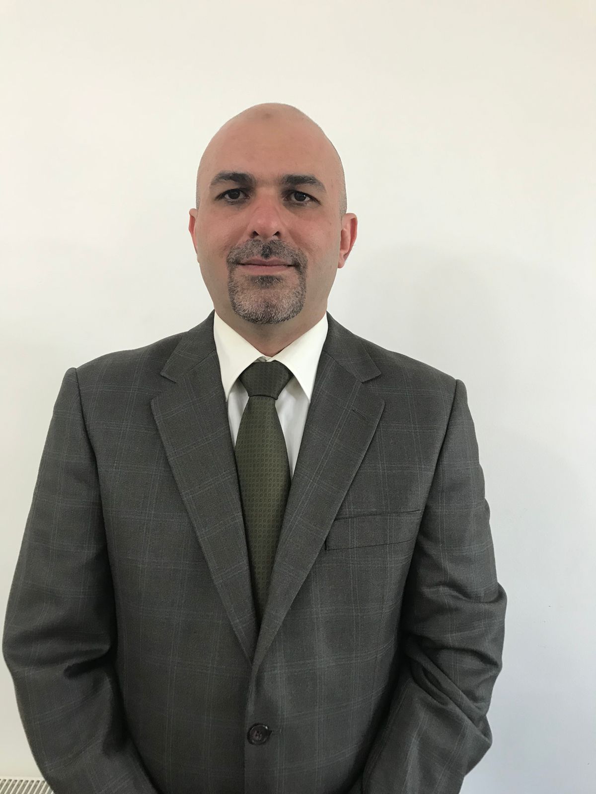 د. حسام عبيدات - Dr. Husam Obeidat - أخصائي جراحة الكلى والمسالك البولية والتناسلية وأمراض الرجال - Urology Specialist