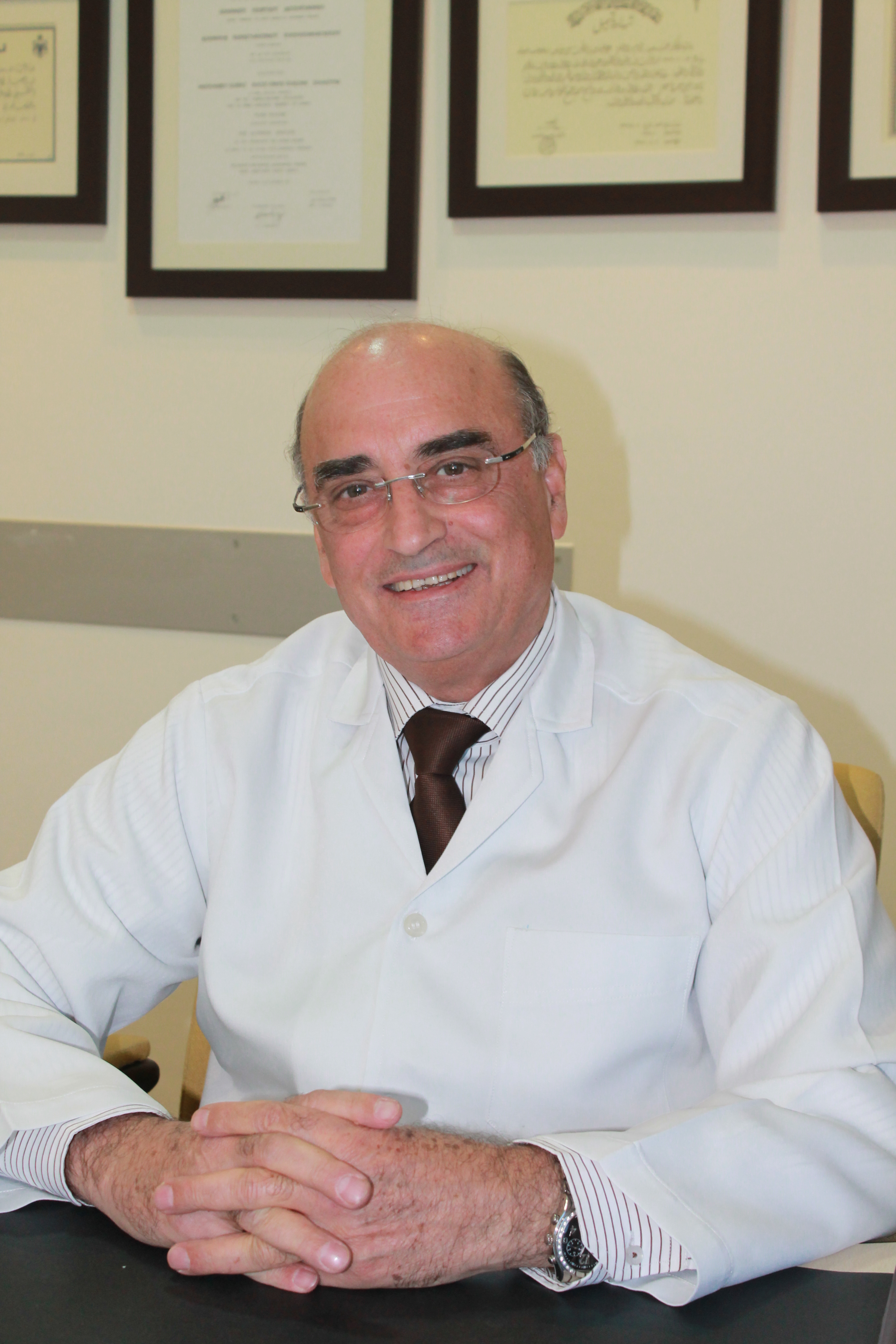 د. محمد سعيد زلوم - Dr. Mohammad Zalloum - استشاري جراحة عامة وجراحة المناظير - Consultant of General and laparoscopic Surgery