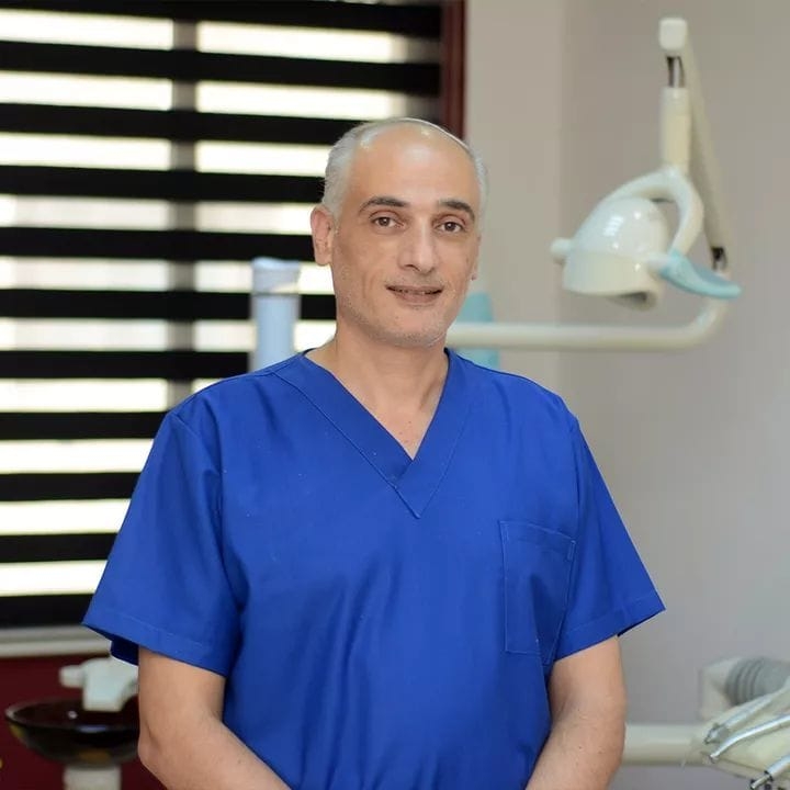 د. مأمون نوفل حجاوي - Dr. Maamon Nofal  - طب و جراحة  الفم و الاسنان - Dentistry