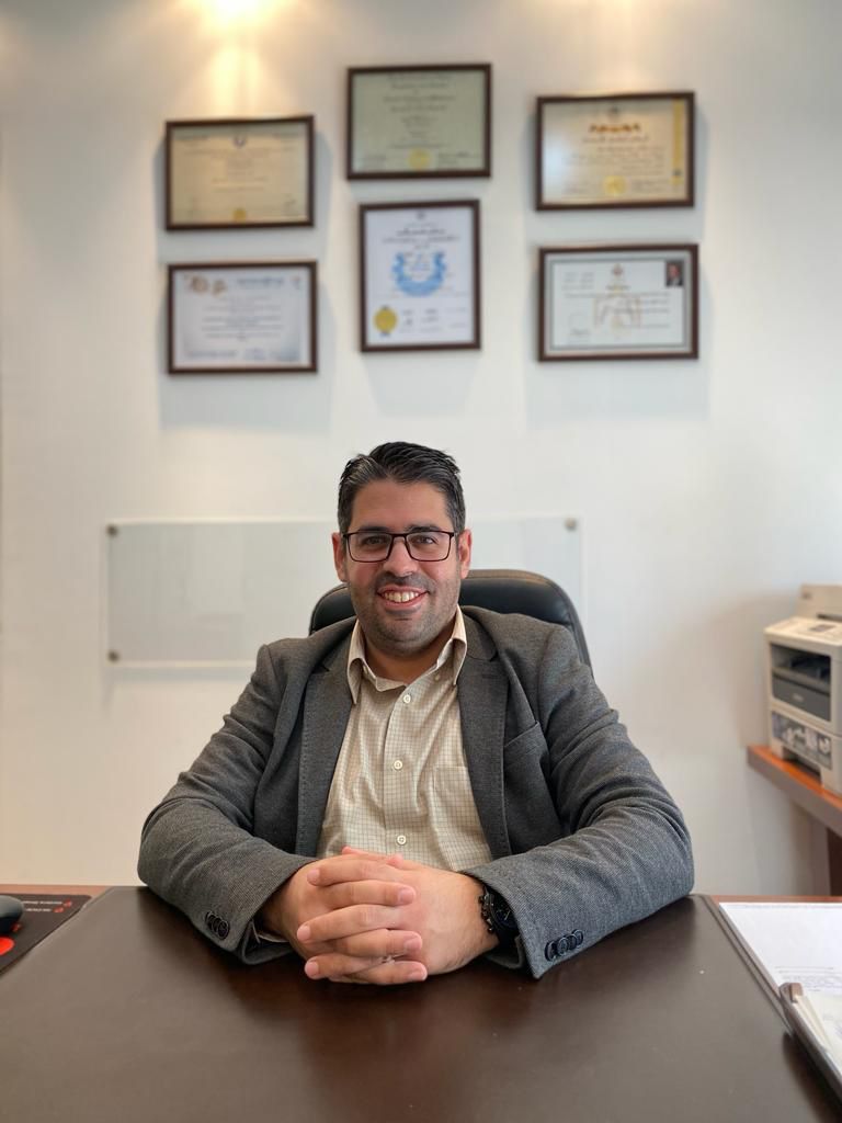 د. قيس عتمه - Dr. Kais Atmeh - أخصائي جراحة عامة و جراحة الحروق والجروح - Specialized in Burn Surgery and Wounds