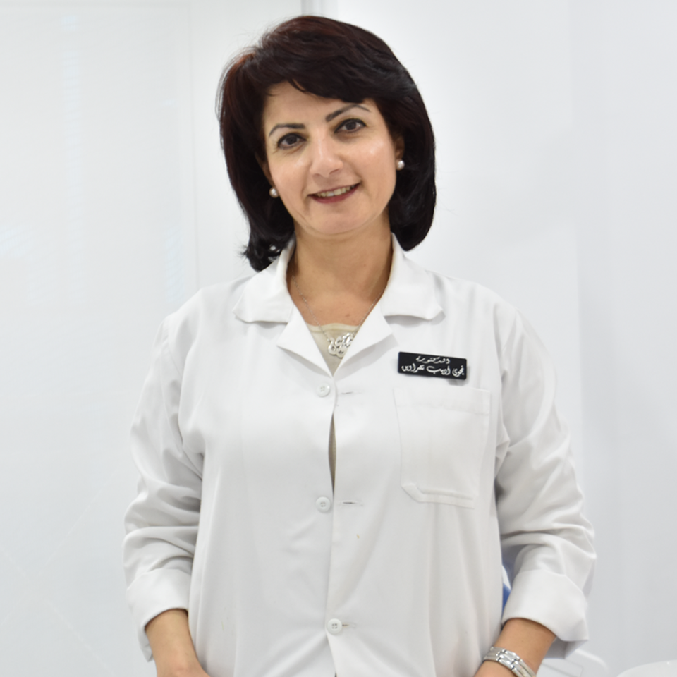 د. نجوى نصراوين - Dr. Najwa Nassrawin - مستشارة أمراض وجراحة اللثة وزراعة الأسنان - Consultant Periodontics and Implantology